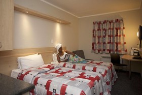 Road Lodge Carnival City