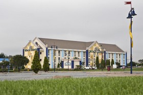 Road Lodge Carnival City