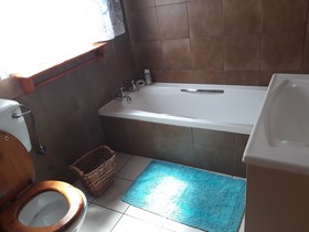 Kaya Selati Guest House