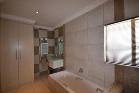 Accommodation @ Van's
