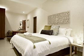 Five O'clock Zen Boutique Guest House