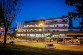 Hotel Lara