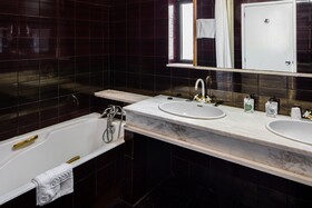 Hotel Lara