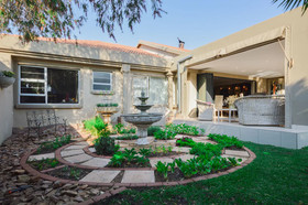 Jewel Of Jozi Guesthouse