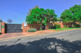 Jewel Of Jozi Guesthouse