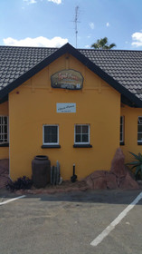 Flintstones Guest House Fourways