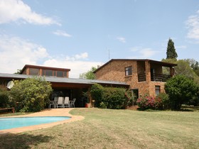 Fourways Gardens Guest Estate