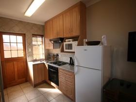 Fourways Gardens Guest Estate