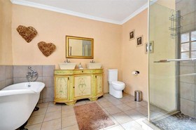 Villa D'or