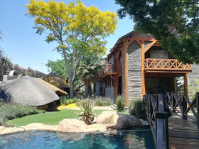 Ikamu’s Lodge