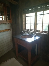 Ikamu’s Lodge
