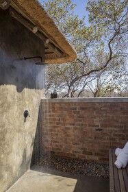 Nako Safari Lodge