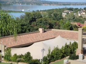 Chateau la Mer Exclusive Guesthouse