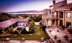 Chateau la Mer Exclusive Guesthouse