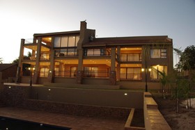 Chateau la Mer Exclusive Guesthouse