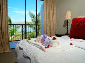 La Dolce Vita Guest House