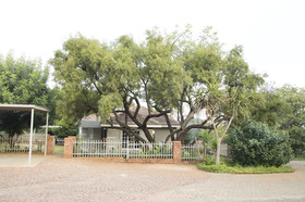 Nehema Manor