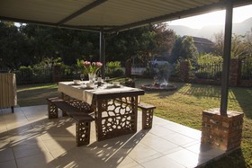 Nehema Manor