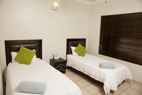 Palm Valley Inn