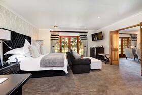 African Pride Irene Country Lodge, Autograph Collection