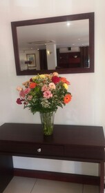 Airport Inn & Suites