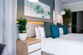 1945 On Kloof Guesthouse