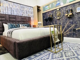 24 On Basil Boutique Aparthotel