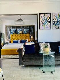 24 On Basil Boutique Aparthotel