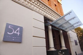 54 on Bath
