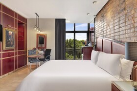 African Pride Melrose Arch Hotel
