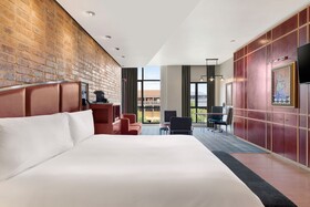 African Pride Melrose Arch Hotel