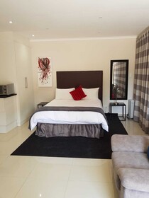 Apollo Hotel