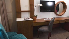 Apollo Hotel