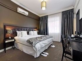 Ascot Boutique Hotel