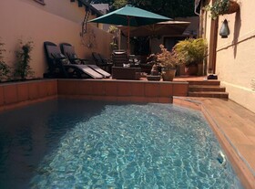 Bougain Villas
