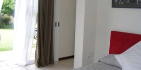 Buckingham Guesthouse and Apartments