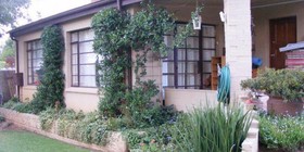 Buckingham Guesthouse and Apartments