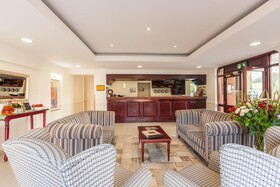 Courtyard Hotel Rosebank