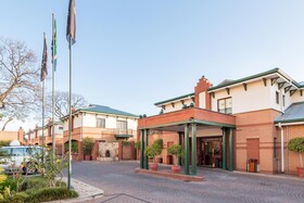Courtyard Hotel Rosebank