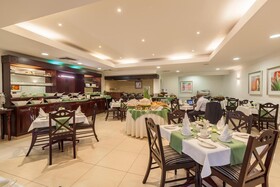 Courtyard Hotel Rosebank