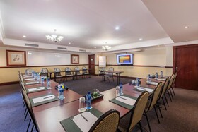 Courtyard Hotel Rosebank