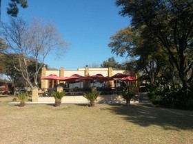 Das Landhaus Guest Lodge