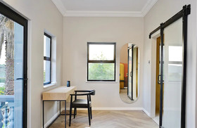 Daze House