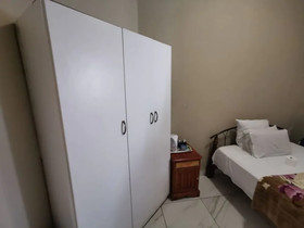 De Lambert Guesthouse