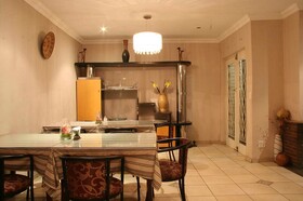 Four Seasons Lehae Guest House