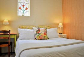 Ginnegaap Guesthouse