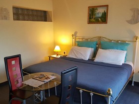 Golden Gate Guest House