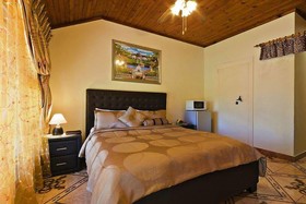 Golden Gate Guest House