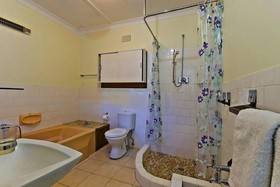 Golden Gate Guest House