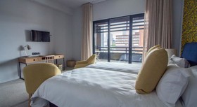 Hallmark Hotel by BON Hotels